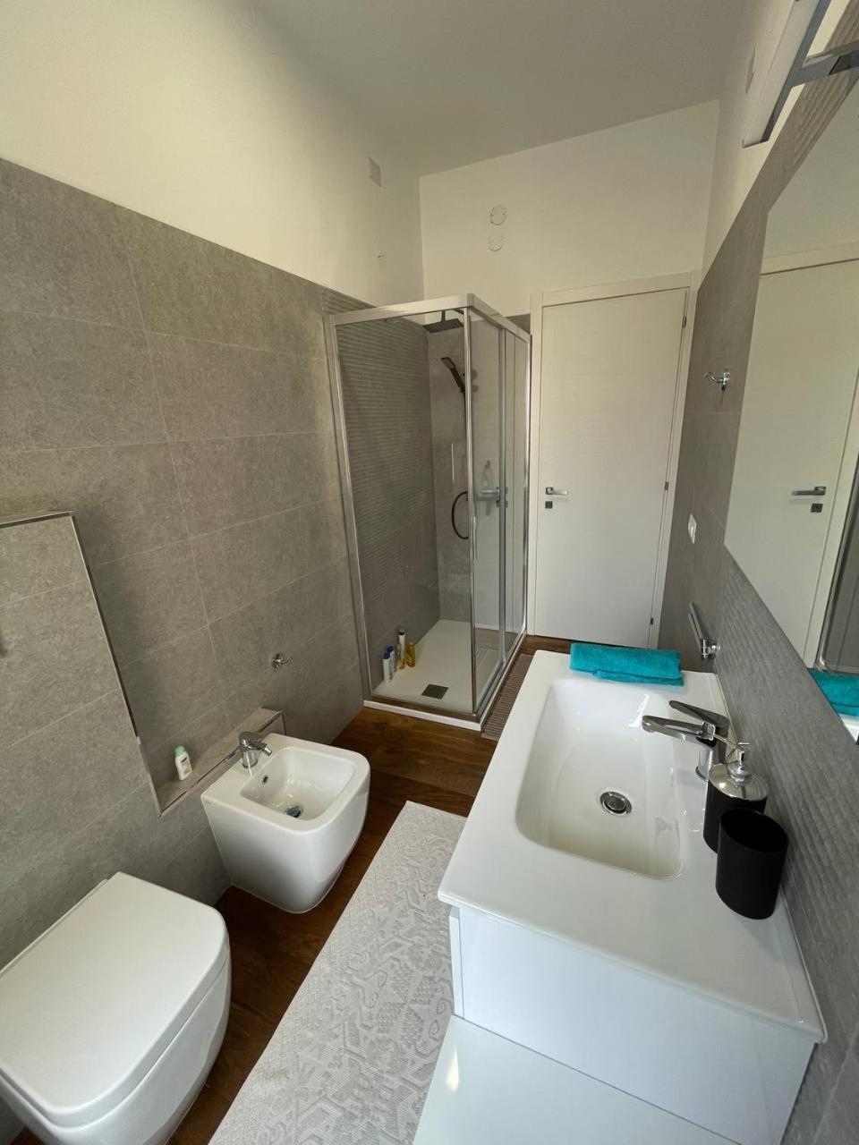 T-Rooms كالياري المظهر الخارجي الصورة