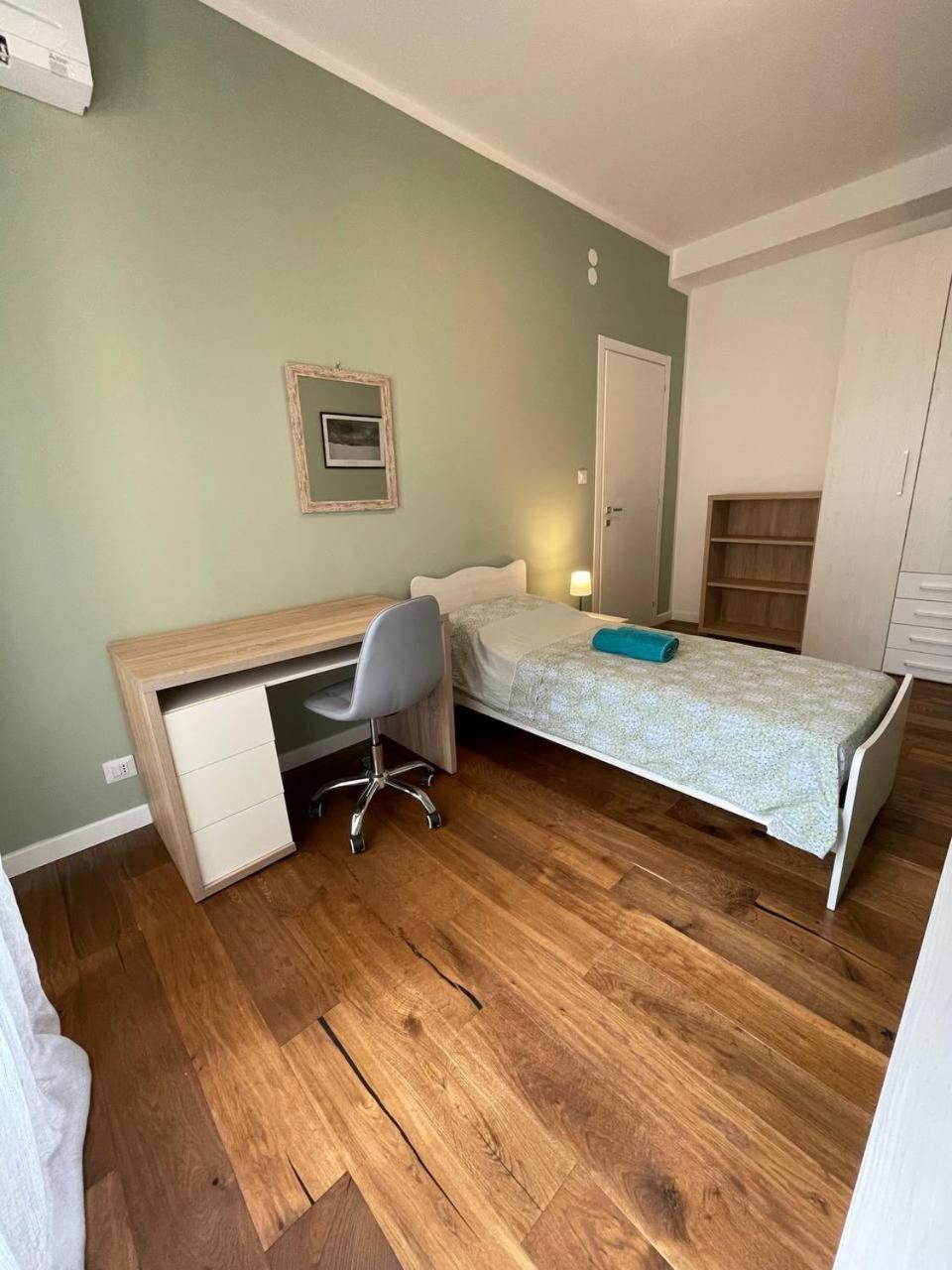 T-Rooms كالياري المظهر الخارجي الصورة